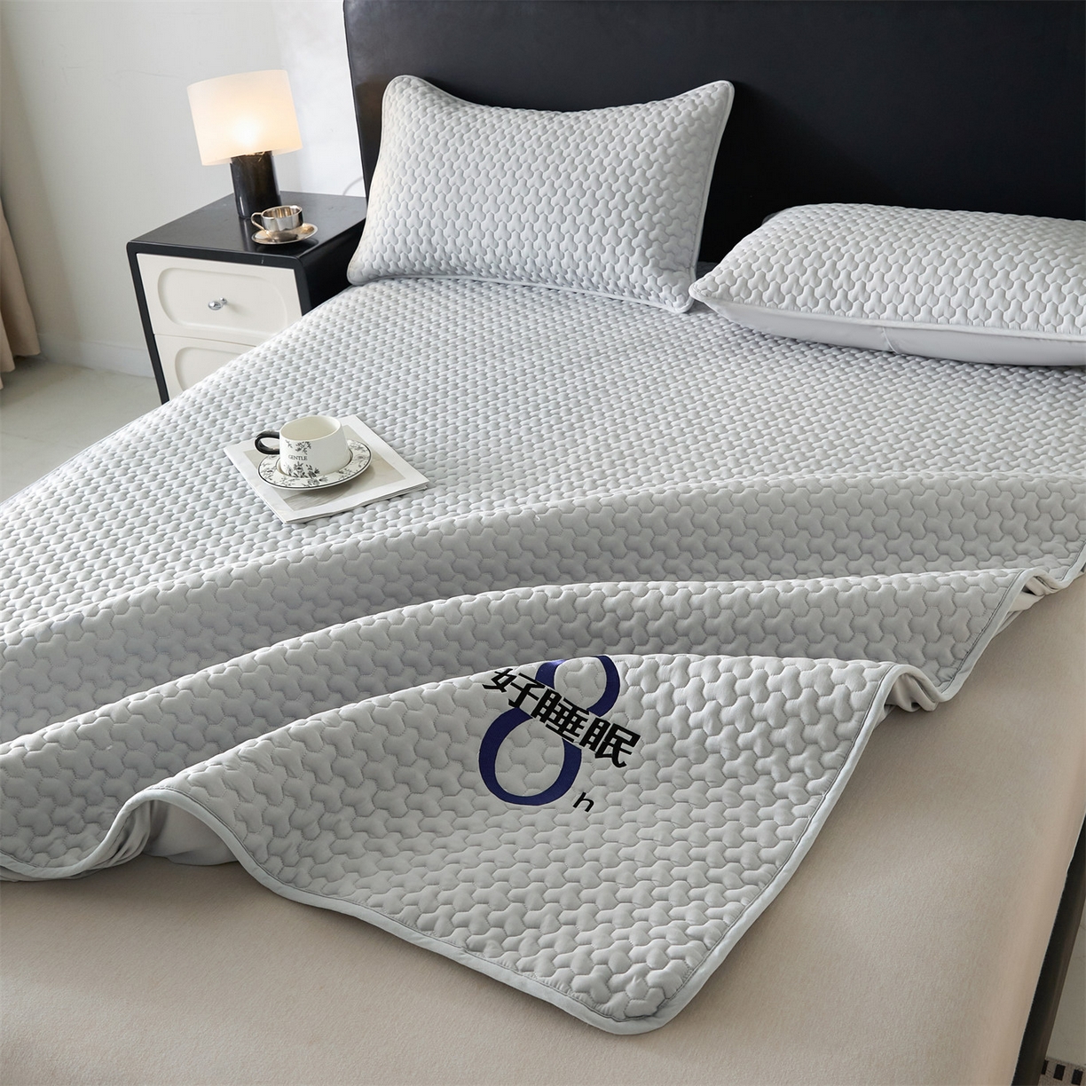 91家纺网 家纺一手货源 找家纺 居眠 2025新款织梦-棉花防水床笠 织梦-灰