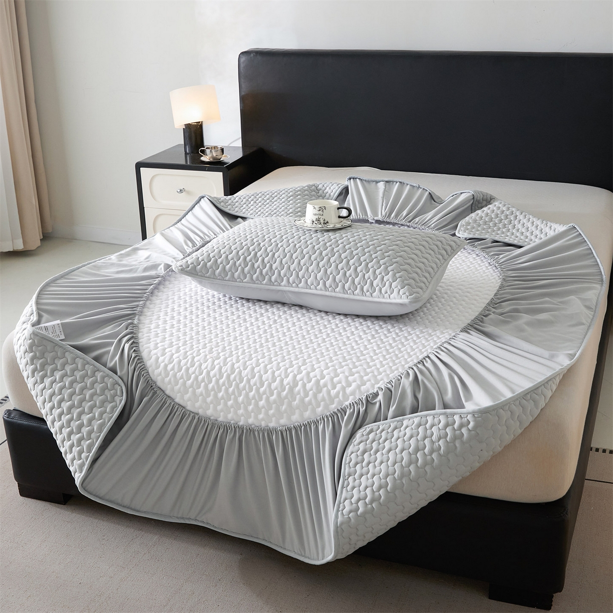 91家纺网 家纺一手货源 找家纺 居眠 2025新款织梦-棉花防水床笠 织梦-灰