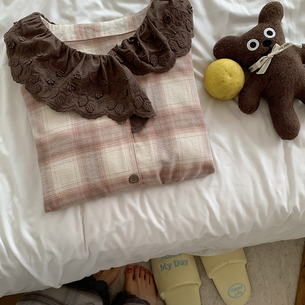 91家纺网 家纺一手货源 找家纺 多乐娜 2025新款纯棉色织法兰绒睡衣家居服双股纱线双面抓剪毛磨毛工艺 (定制定染面料非普货) 柔煦色