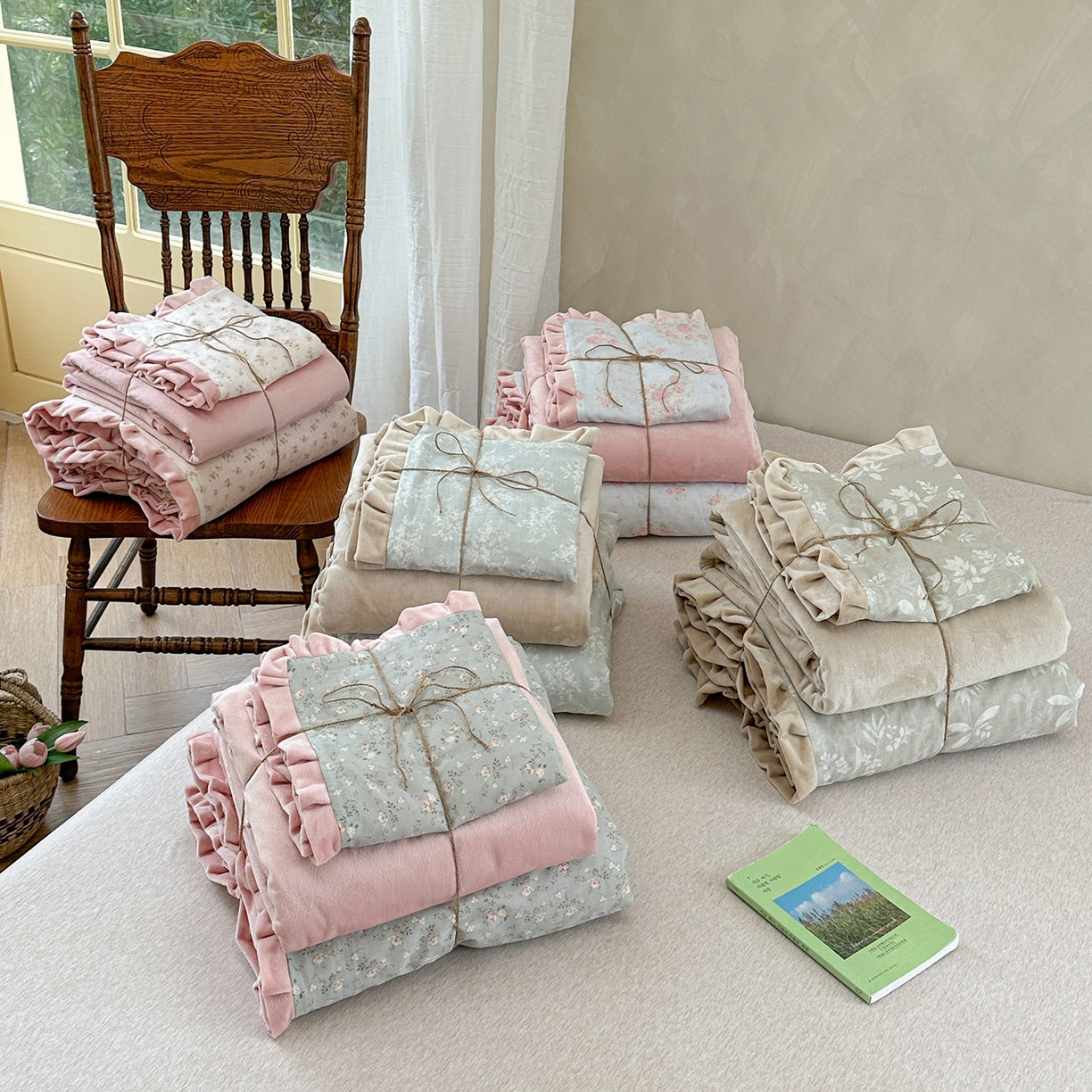 91家纺网 家纺一手货源 找家纺 麦伦家居 2025多功能床品全棉纯棉A类有氧双层纱+豆豆绒四件套荷叶边系列 组合图仅供展示不可下单