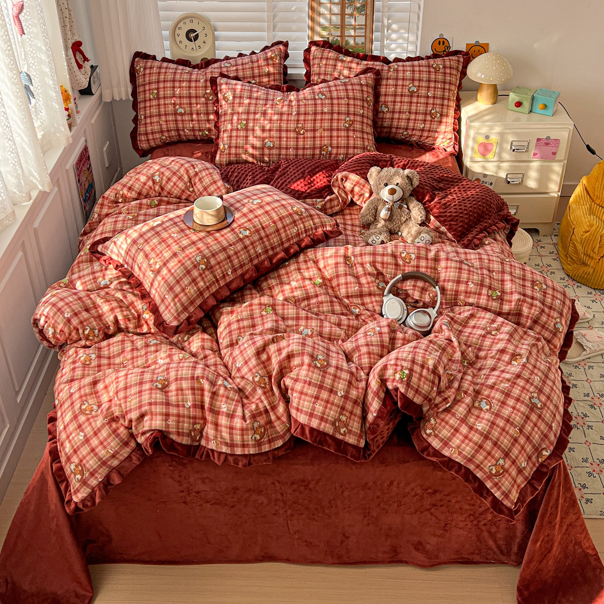 91家纺网 家纺一手货源 找家纺 麦伦家居 2025多功能床品全棉纯棉A类有氧双层纱+豆豆绒四件套荷叶边系列 童梦木马