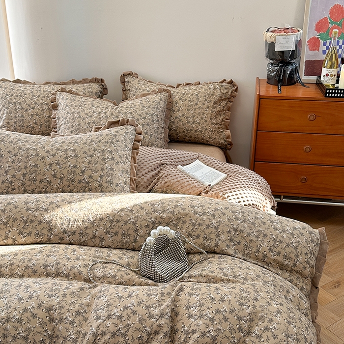 91家纺网 家纺一手货源 找家纺 麦伦家居 2025多功能床品全棉纯棉A类有氧双层纱+豆豆绒四件套荷叶边系列 晚秋