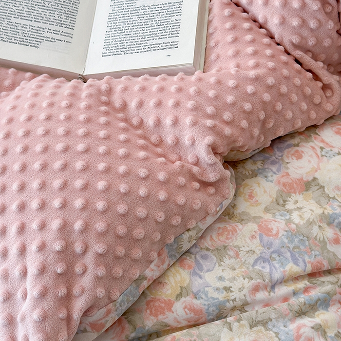 91家纺网 家纺一手货源 找家纺 麦伦家居 2025多功能床品全棉纯棉A类有氧双层纱+豆豆绒四件套荷叶边系列 莫奈花园