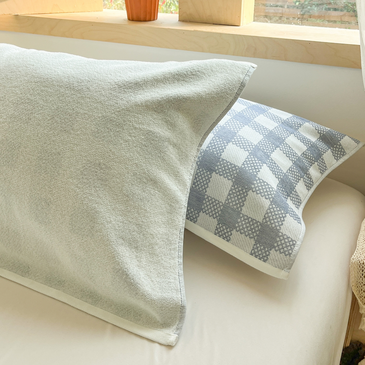 91家纺网 家纺一手货源 找家纺 美宜家 2025新品全棉枕巾简约无印双人单人织边里外棉枕巾 念想-兰 48*74cm一只