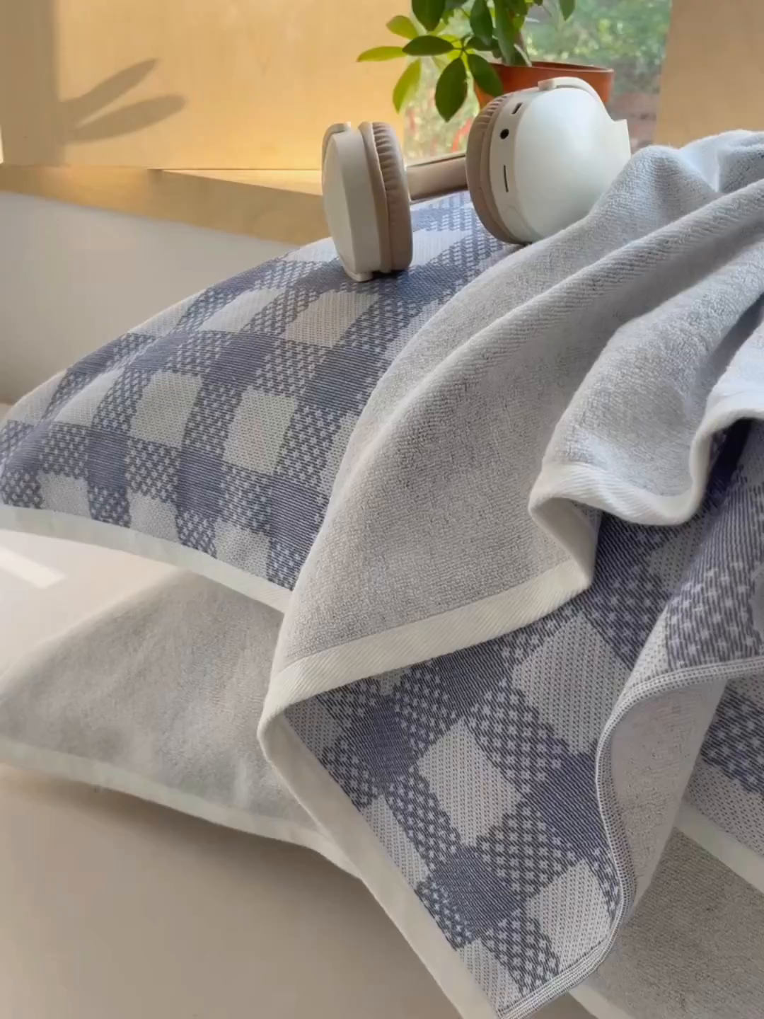91家纺网 家纺一手货源 找家纺 美宜家 2025新品全棉枕巾简约无印双人单人织边里外棉枕巾 念想-兰 48*74cm一只