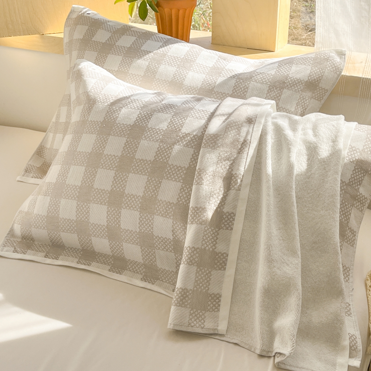 91家纺网 家纺一手货源 找家纺 美宜家 2025新品全棉枕巾简约无印双人单人织边里外棉枕巾 念想-灰 48*74cm一只