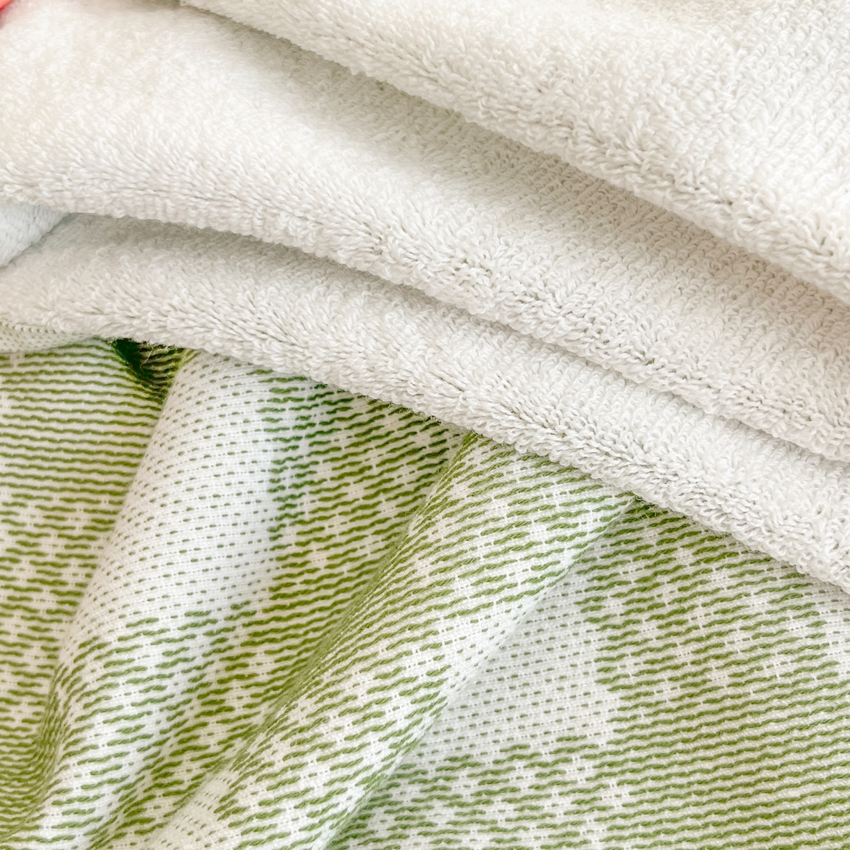 91家纺网 家纺一手货源 找家纺 美宜家 2025新品全棉枕巾简约无印双人单人织边里外棉枕巾 念想-绿 48*74cm一对