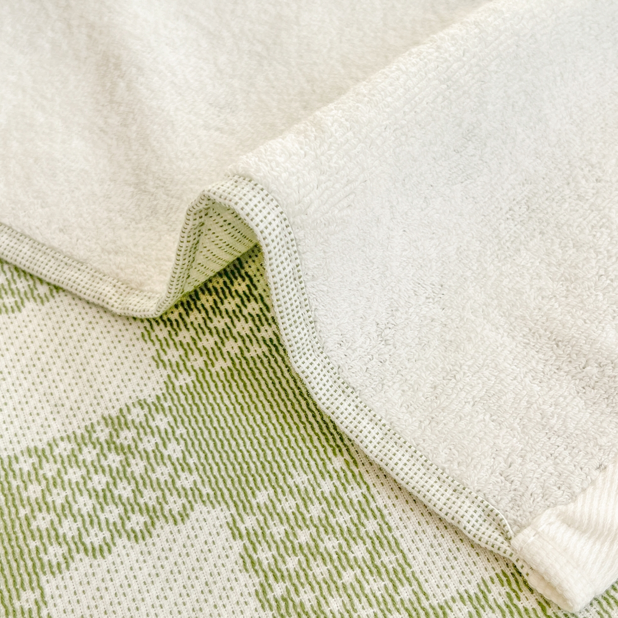 91家纺网 家纺一手货源 找家纺 美宜家 2025新品全棉枕巾简约无印双人单人织边里外棉枕巾 念想-绿 48*74cm一只
