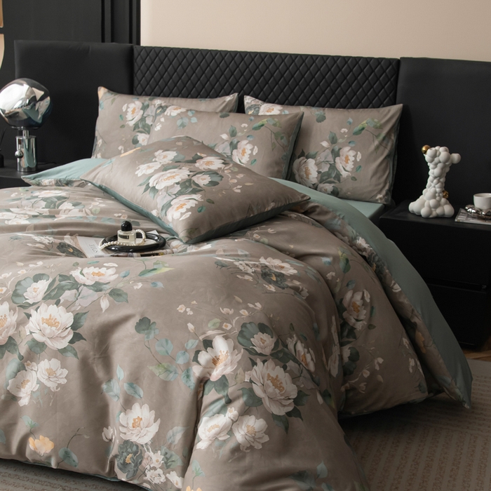 91家纺网 家纺一手货源 找家纺 优姿家纺 2026新款60支全棉贡缎数码印花四件套 芳华