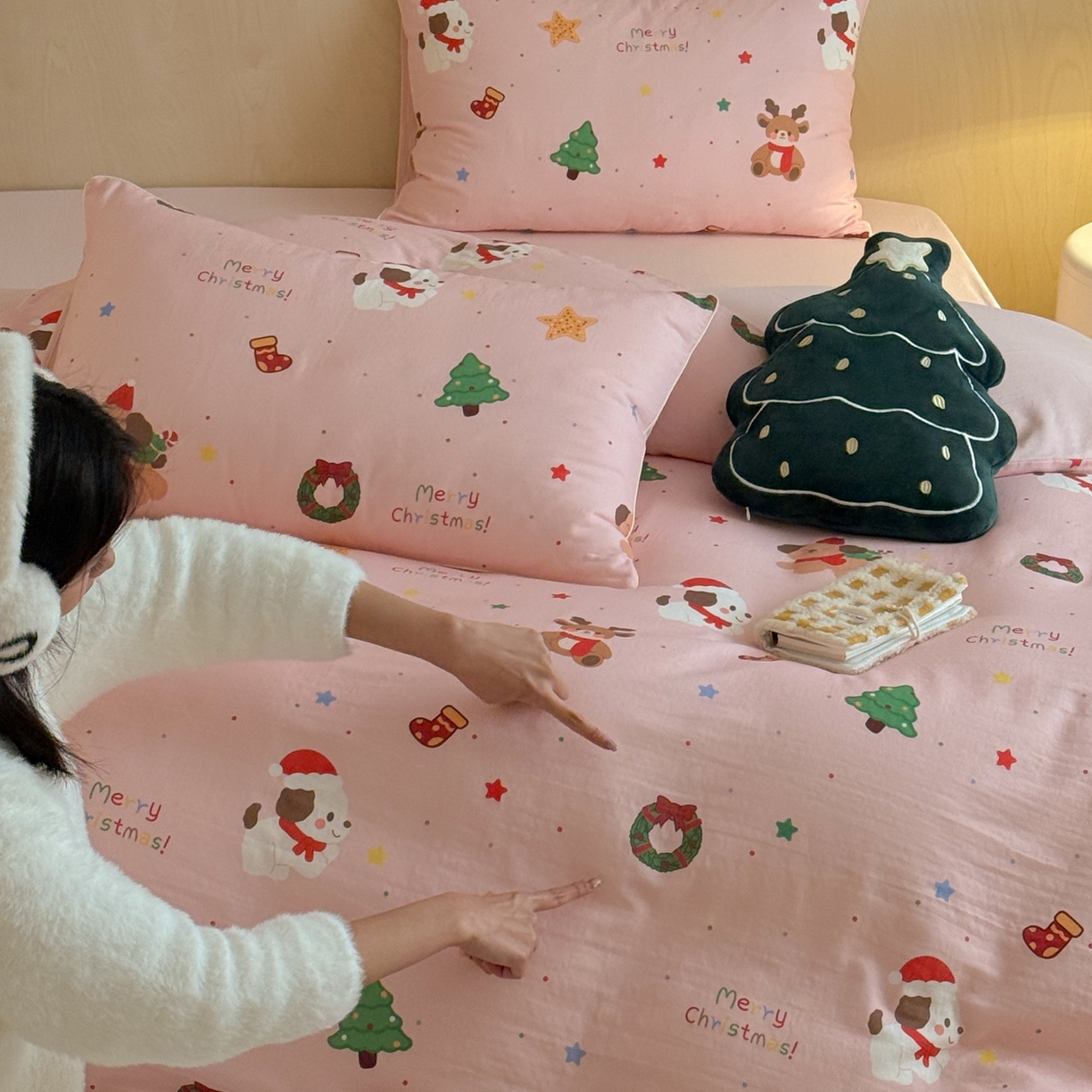 91家纺网 家纺一手货源 找家纺 （总）西西家居 2025新款超柔有氧双层纱四件套-圣诞快乐