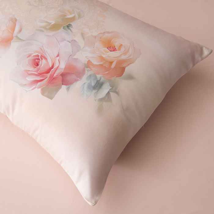 91家纺网 家纺一手货源 找家纺 优姿家纺 2026新款60支全棉贡缎数码印花四件套 芙贝拉