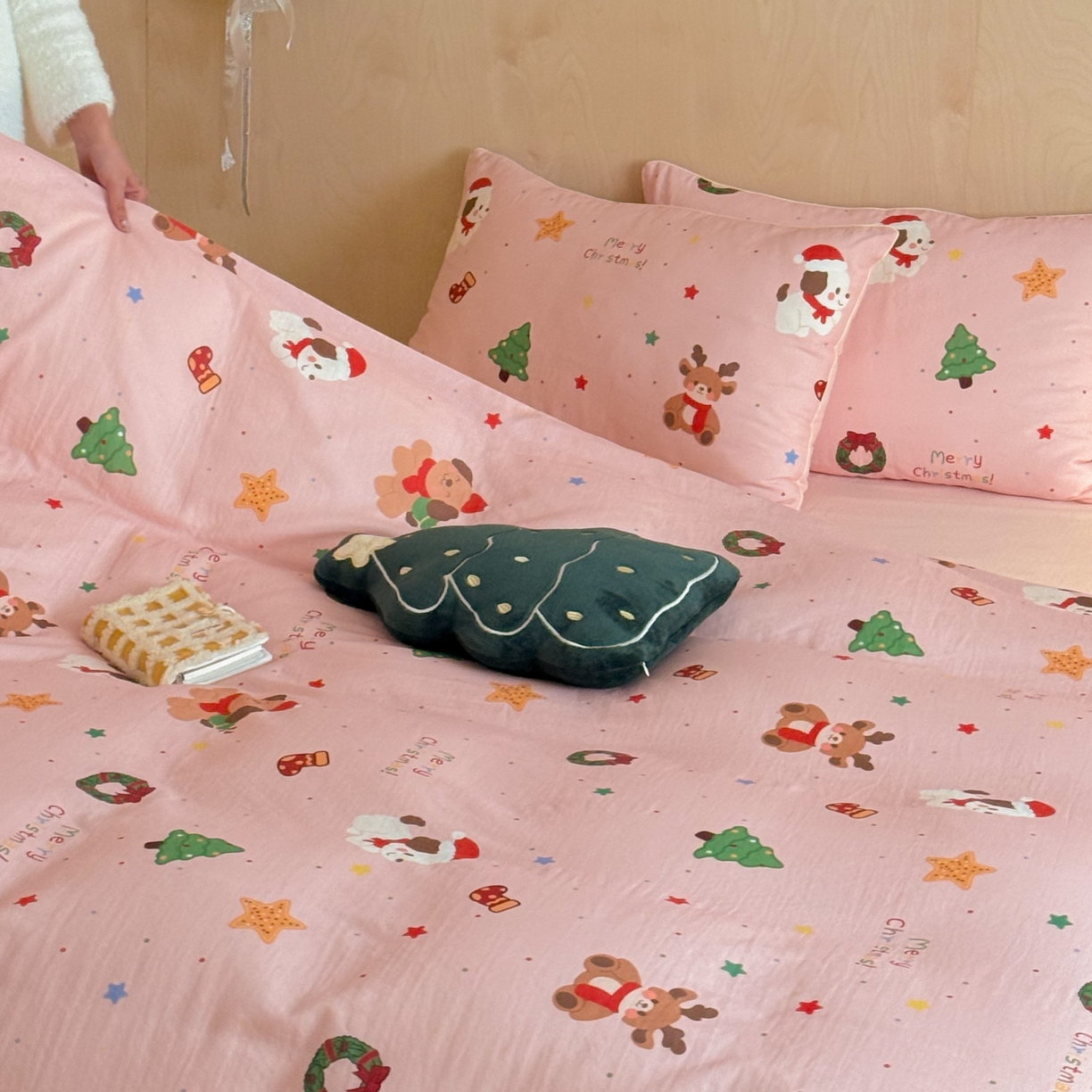 91家纺网 家纺一手货源 找家纺 （总）西西家居 2025新款超柔有氧双层纱四件套-圣诞快乐