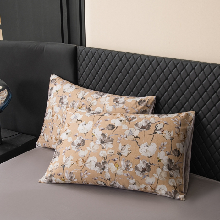 91家纺网 家纺一手货源 找家纺 优姿家纺 2026新款60支全棉贡缎数码印花四件套 花开琉璃