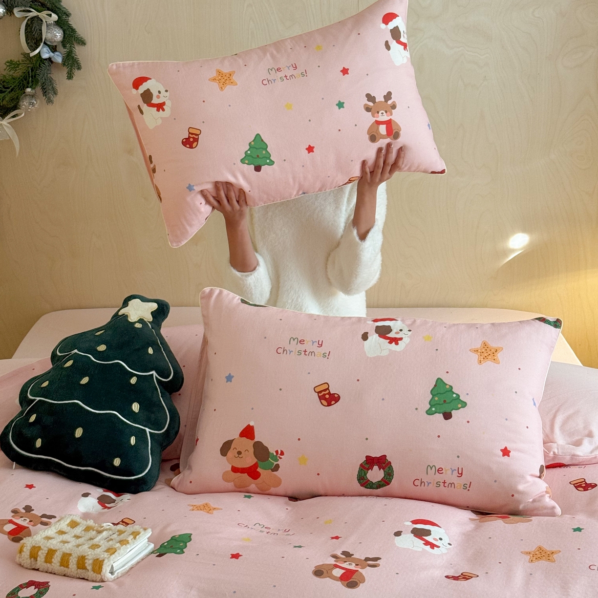 91家纺网 家纺一手货源 找家纺 西西家居 2025新款超柔有氧双层纱四件套-圣诞快乐 圣诞快乐-粉