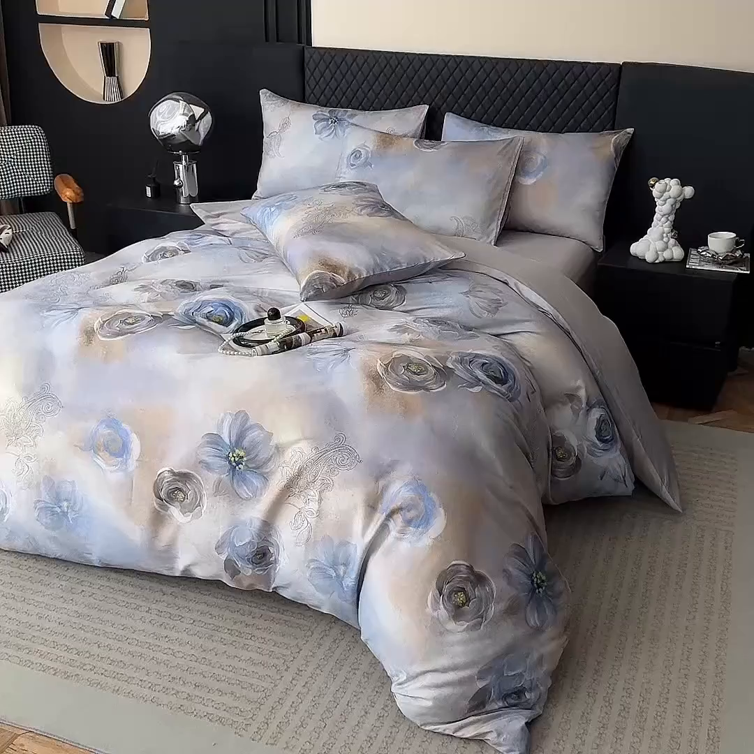 91家纺网 家纺一手货源 找家纺 优姿家纺 2026新款60支全棉贡缎数码印花四件套 瑞贝卡