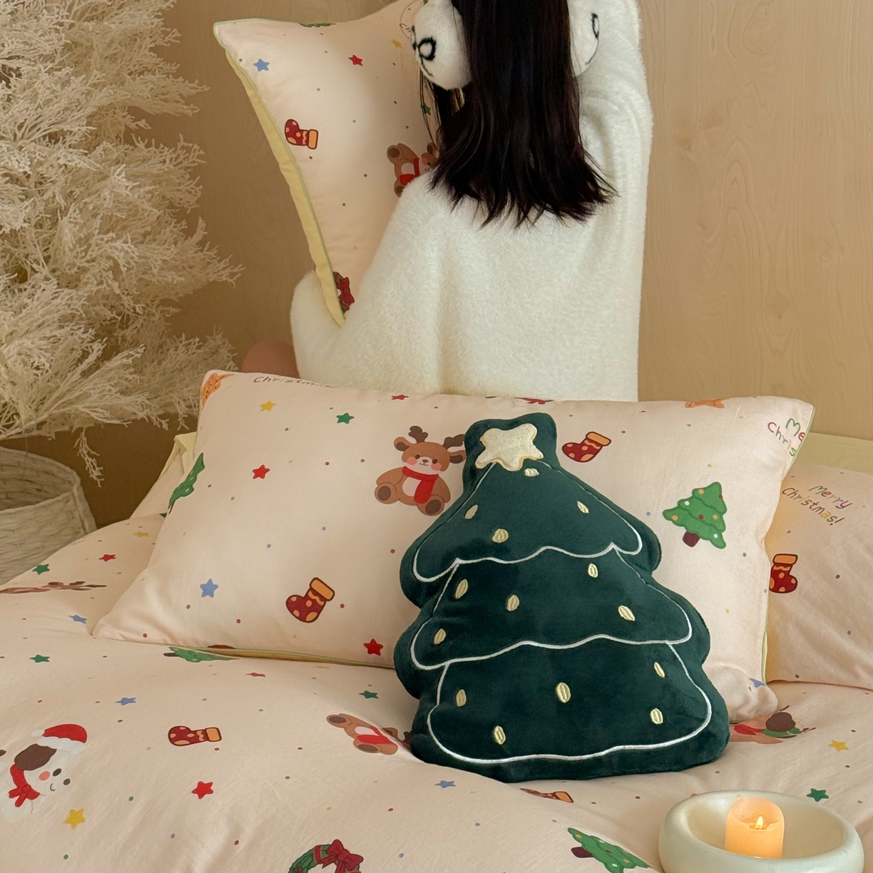 91家纺网 家纺一手货源 找家纺 西西家居 2025新款超柔有氧双层纱四件套-圣诞快乐 圣诞快乐-米