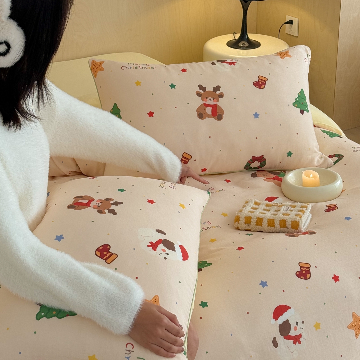 91家纺网 家纺一手货源 找家纺 西西家居 2025新款超柔有氧双层纱四件套-圣诞快乐 圣诞快乐-米