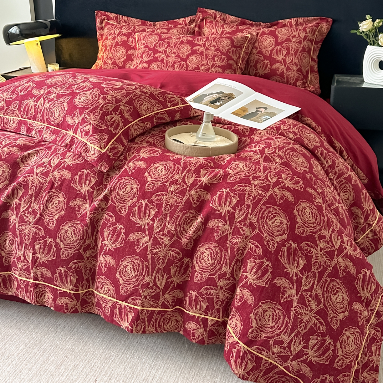 91家纺网 家纺一手货源 找家纺 金丝鸟家纺 2025新款全棉纯棉色织提花婚庆四件套 洛神玫瑰