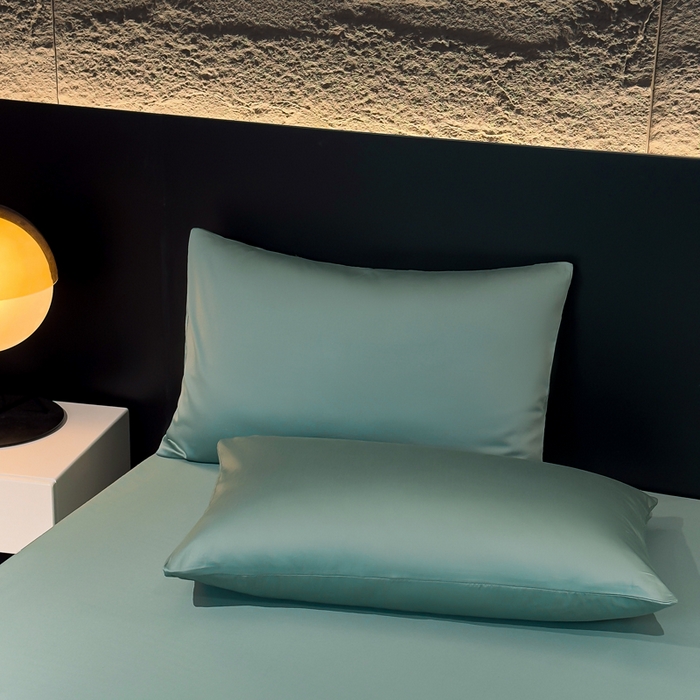 91家纺网 家纺一手货源 找家纺 优姿家纺 2026新款60长绒棉贡缎纯色系列四件套 松石绿