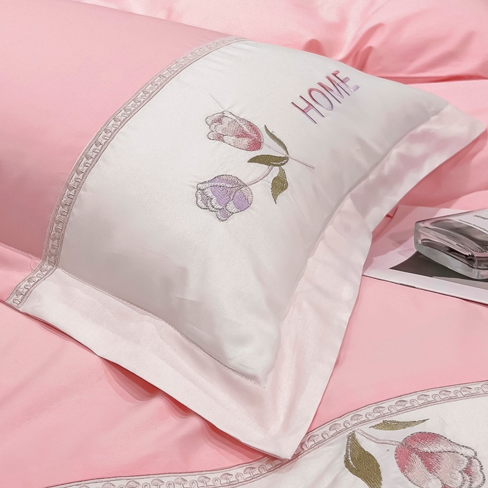 91家纺网 家纺一手货源 找家纺 优姿家纺 2026新款全棉拼接绣花四件套 繁花粉