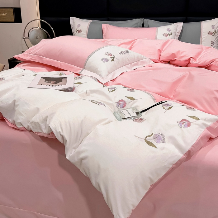 91家纺网 家纺一手货源 找家纺 优姿家纺 2026新款全棉拼接绣花四件套 繁花粉