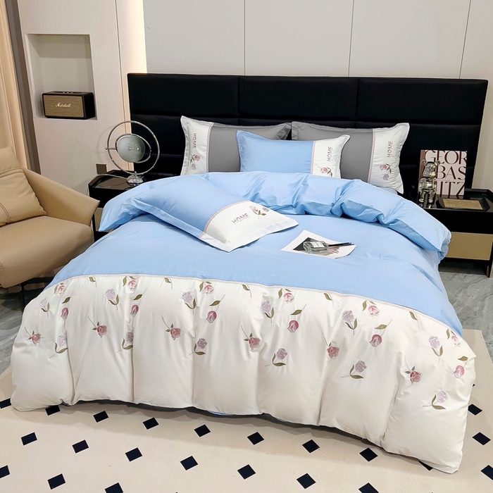 91家纺网 家纺一手货源 找家纺 优姿家纺 2026新款全棉拼接绣花四件套 繁花蓝