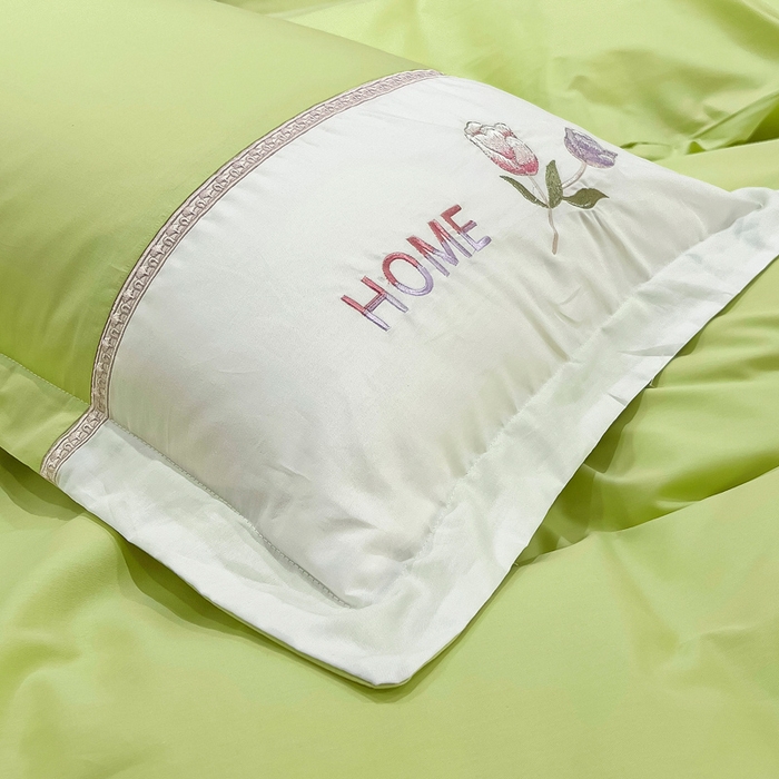 91家纺网 家纺一手货源 找家纺 优姿家纺 2026新款全棉拼接绣花四件套 繁花绿