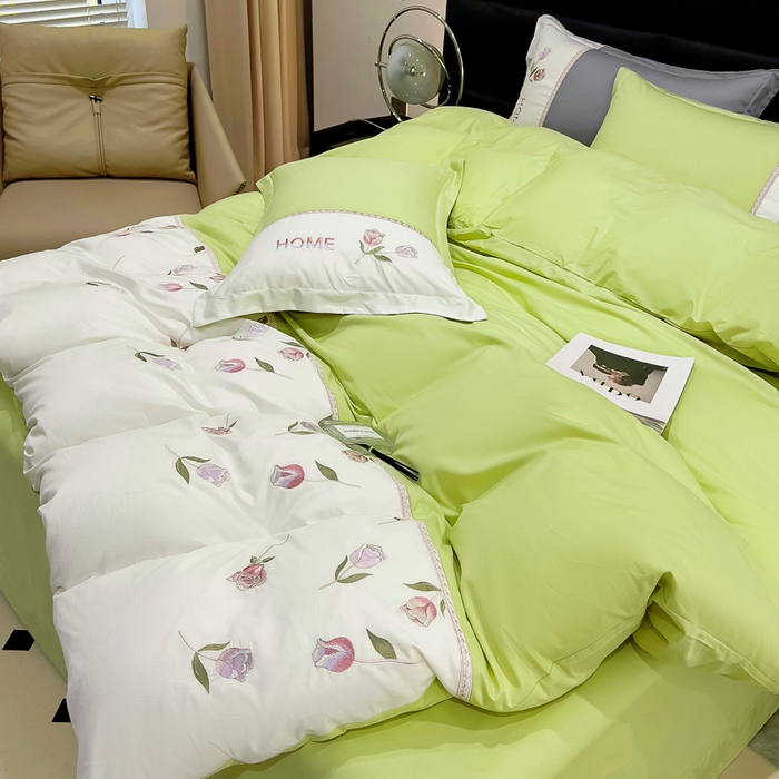 91家纺网 家纺一手货源 找家纺 优姿家纺 2026新款全棉拼接绣花四件套 繁花绿