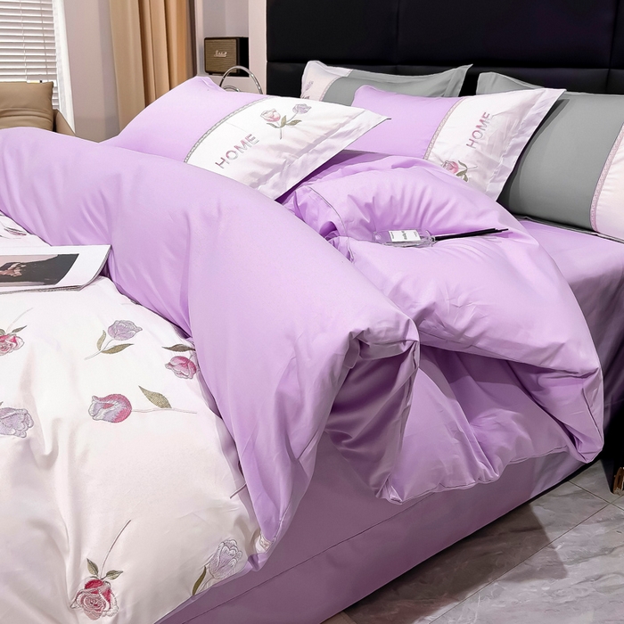 91家纺网 家纺一手货源 找家纺 优姿家纺 2026新款全棉拼接绣花四件套 繁花紫