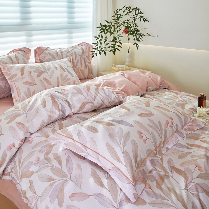 91家纺网 家纺一手货源 找家纺 优姿家纺 2026新款全棉40匹马棉数码印花四件套 清风梦叶粉