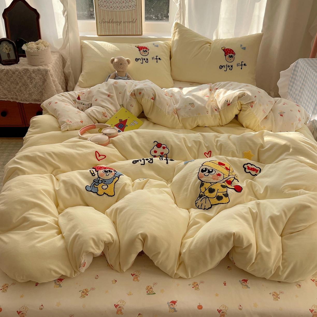 91家纺网 家纺一手货源 找家纺 凯洛奇 2026新款A类卡通豹纹毛巾绣软糯糯水洗棉四件套（提供买家秀） 可爱星星人