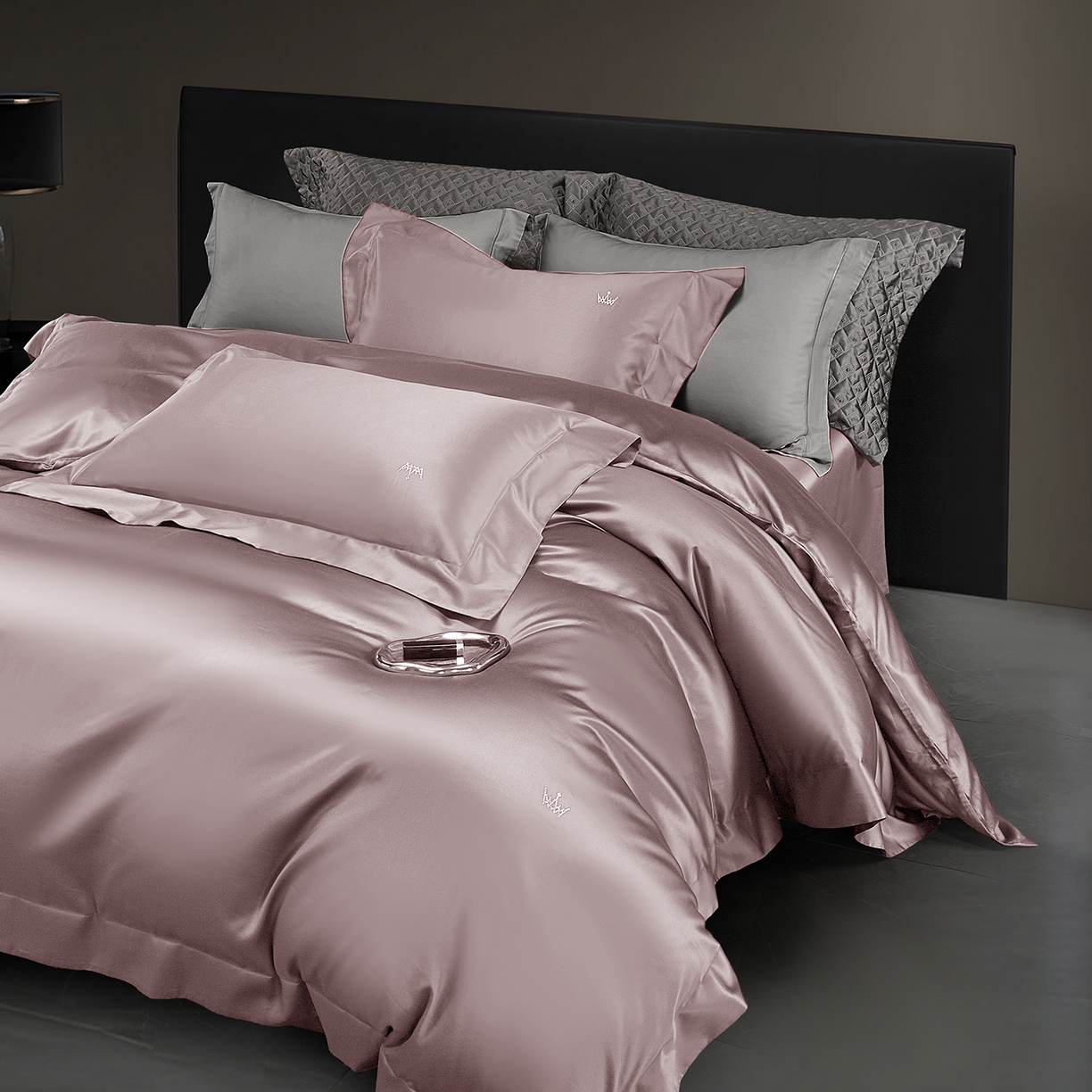 91家纺网 家纺一手货源 找家纺 玖玖爱家纺 2025新款60/50双股四件套-国货之光 国货之光-珊瑚粉