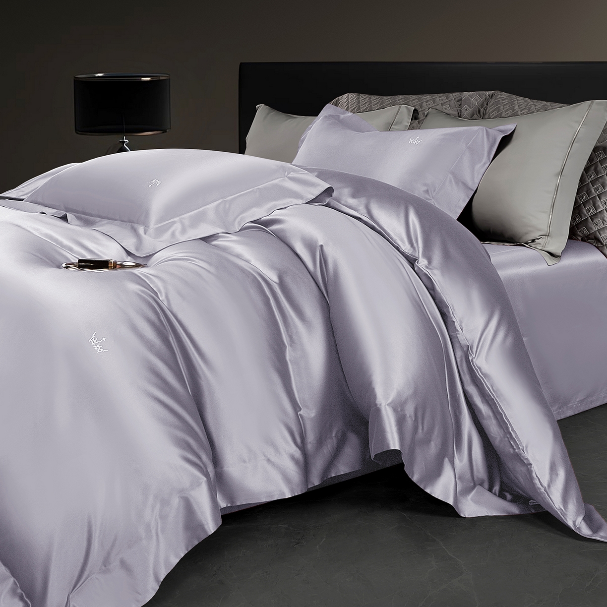 91家纺网 家纺一手货源 找家纺 玖玖爱家纺 2025新款60/50双股四件套-国货之光 国货之光-雪青紫