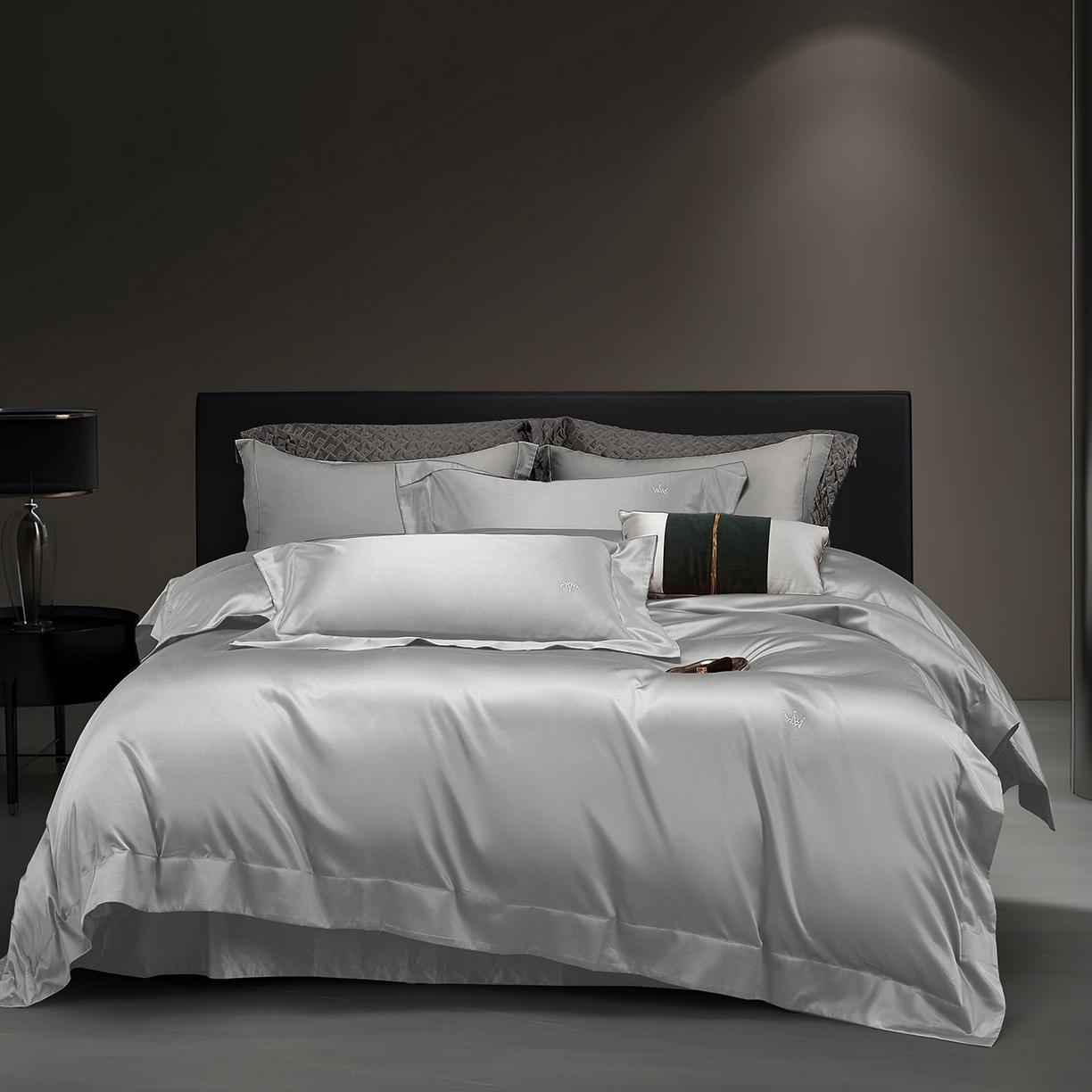 91家纺网 家纺一手货源 找家纺 玖玖爱家纺 2025新款60/50双股四件套-国货之光 国货之光-银树灰