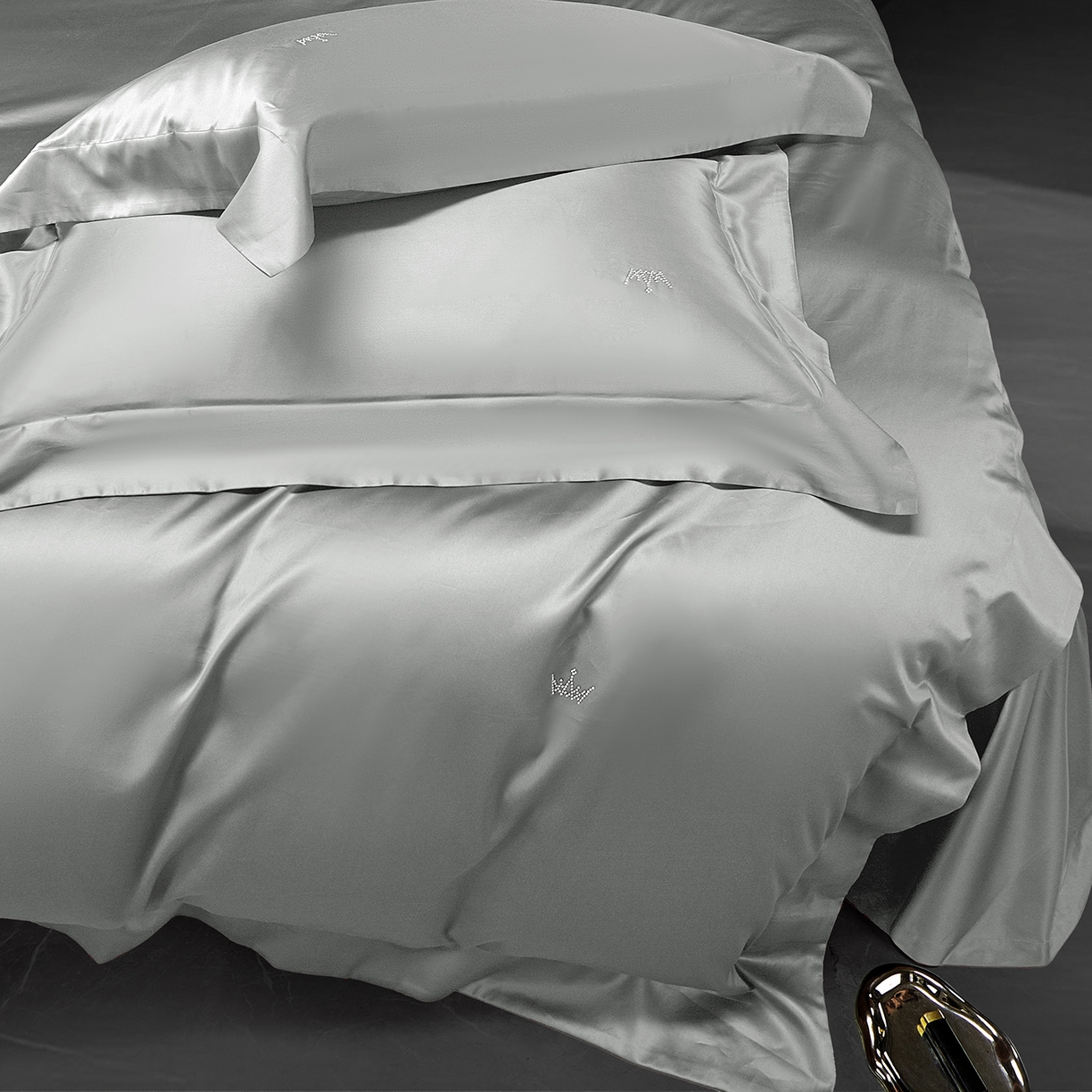 91家纺网 家纺一手货源 找家纺 玖玖爱家纺 2025新款60/50双股四件套-国货之光 国货之光-银树灰