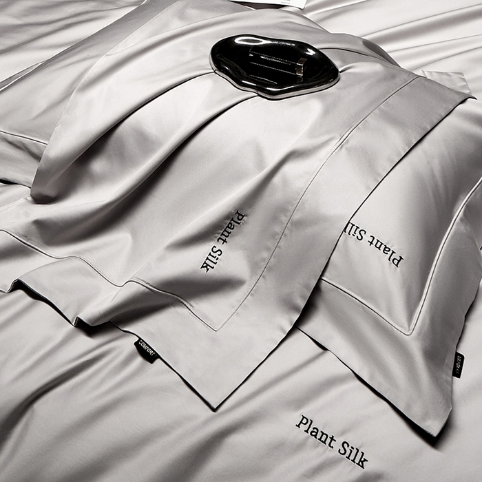 91家纺网 家纺一手货源 找家纺 玖玖爱家纺 2025秋冬新品植物甄丝3星系列奢选新疆阿瓦提长绒棉四件套 栖岚绅士灰