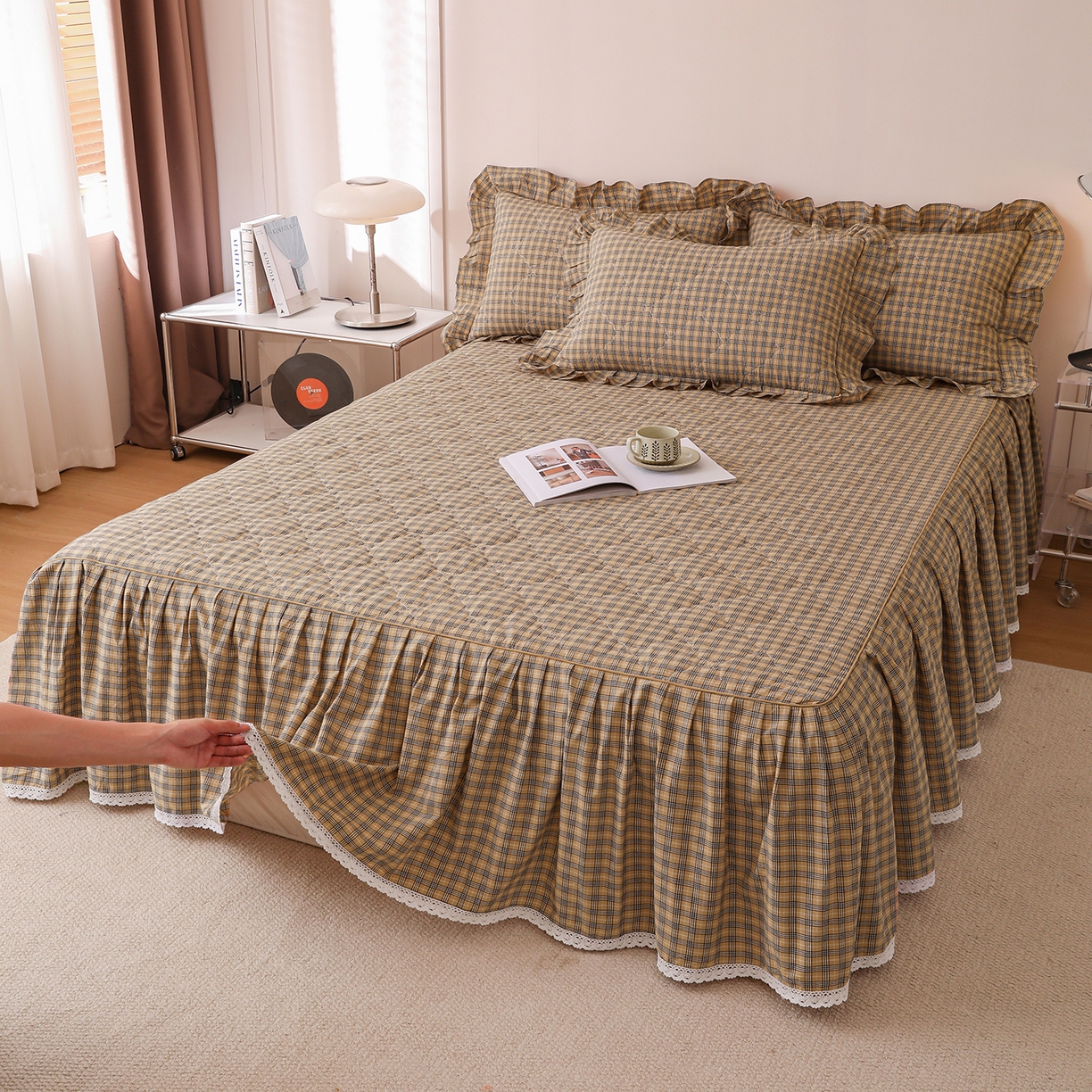 91家纺网 家纺一手货源 找家纺 （总）依蔓羽 2026新款全棉纯棉色织水洗米床裙三件套单品床裙单件床裙