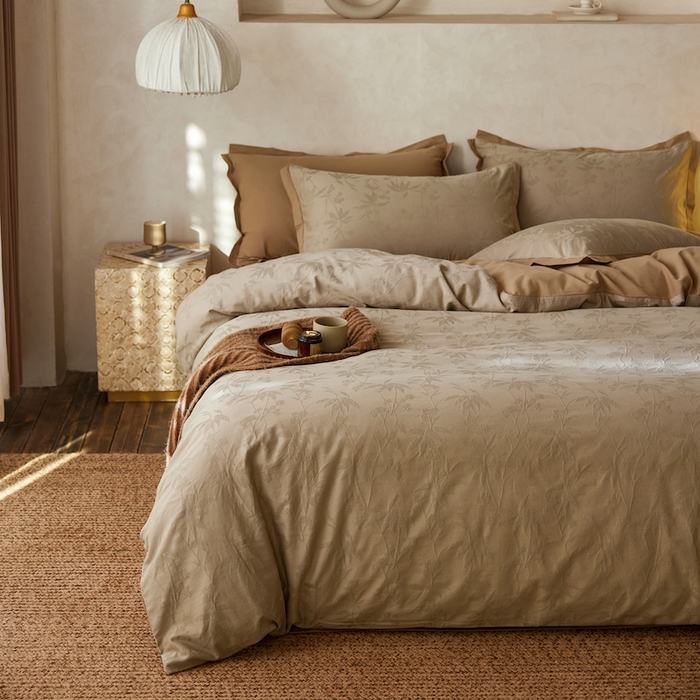 91家纺网 家纺一手货源 找家纺 咏绒家纺工厂店 2025新款A类全棉提花磨毛四件套-科罗拉系列 科罗拉-光巢