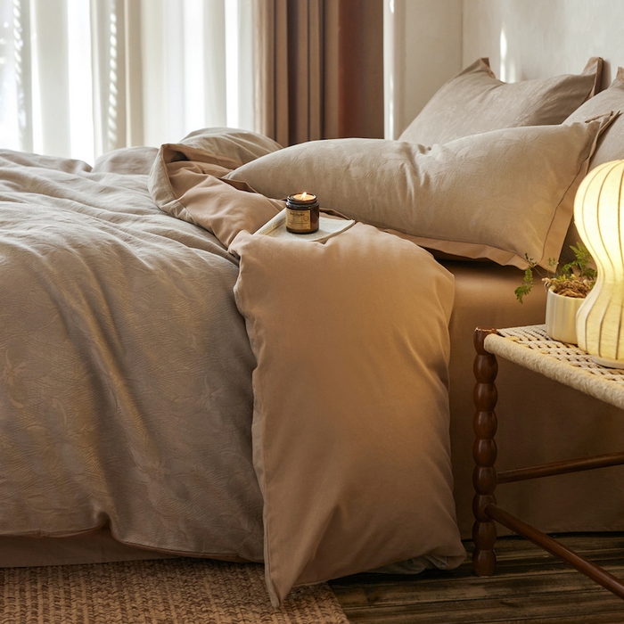 91家纺网 家纺一手货源 找家纺 咏绒家纺工厂店 2025新款A类全棉提花磨毛四件套-科罗拉系列 科罗拉-暖眠