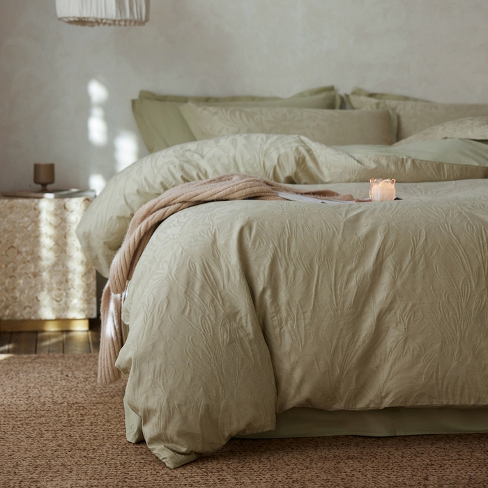 91家纺网 家纺一手货源 找家纺 咏绒家纺工厂店 2025新款A类全棉提花磨毛四件套-科罗拉系列 科罗拉-青蔓