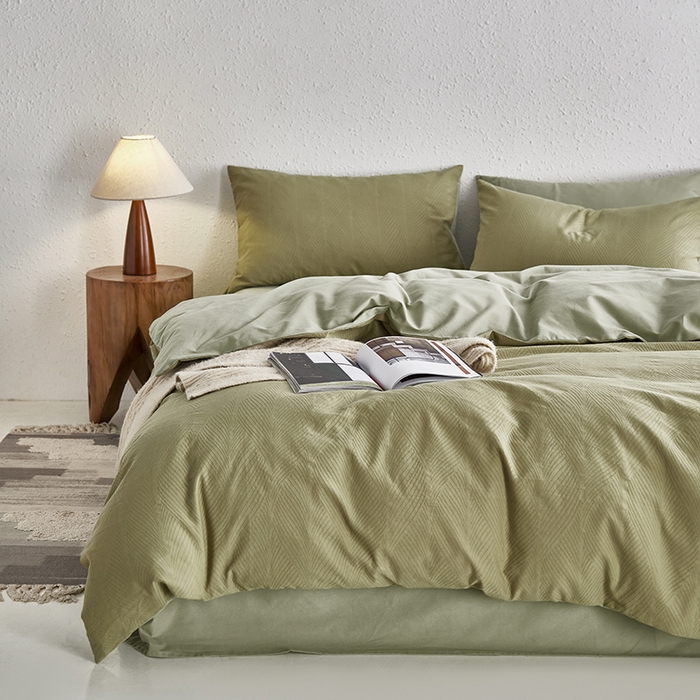 91家纺网 家纺一手货源 找家纺 咏绒家纺工厂店 2025新款全棉色织提花磨毛四件套 欧佩斯-松茶