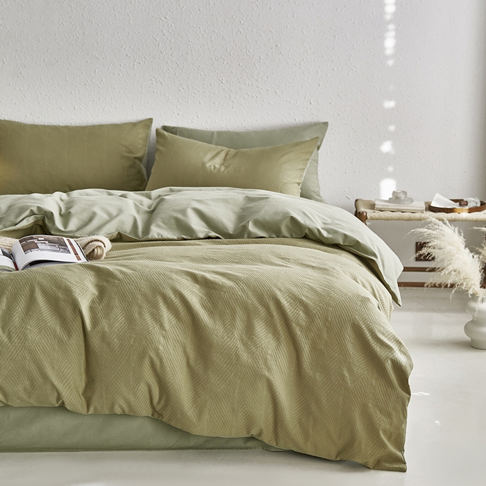 91家纺网 家纺一手货源 找家纺 咏绒家纺工厂店 2025新款全棉色织提花磨毛四件套 欧佩斯-松茶