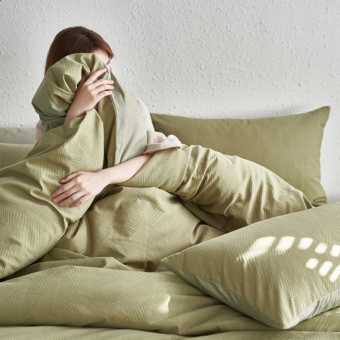 91家纺网 家纺一手货源 找家纺 咏绒家纺工厂店 2025新款全棉色织提花磨毛四件套 欧佩斯-松茶