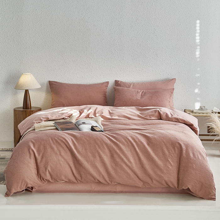 91家纺网 家纺一手货源 找家纺 咏绒家纺工厂店 2025新款全棉色织提花磨毛四件套 欧佩斯-云霜