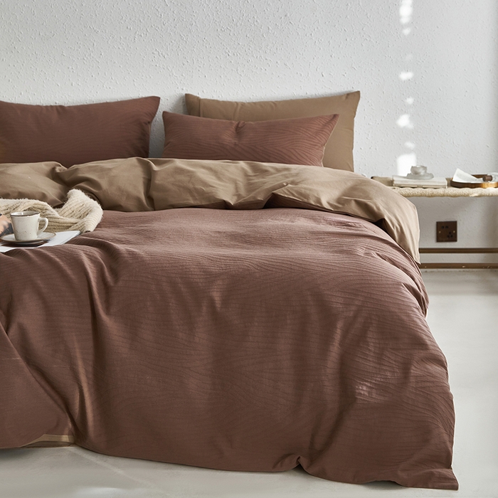 91家纺网 家纺一手货源 找家纺 咏绒家纺工厂店 2025新款全棉色织提花磨毛四件套 欧佩斯-棕榈