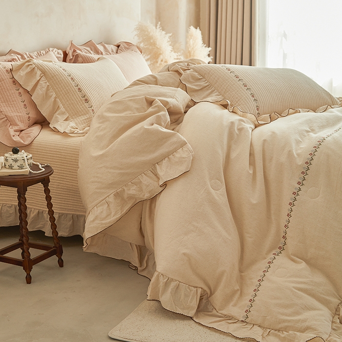 91家纺网 家纺一手货源 找家纺 （总）上喜 2025新款棉麻小花刺绣款床盖多功能被子系列