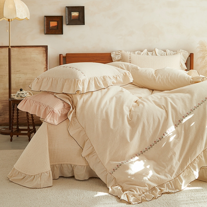 91家纺网 家纺一手货源 找家纺 （总）上喜 2025新款棉麻小花刺绣款床盖多功能被子系列