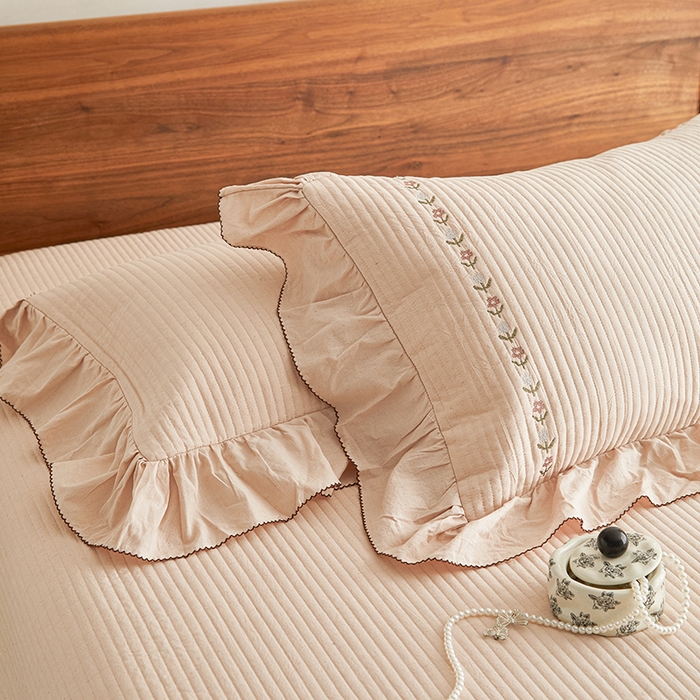 91家纺网 家纺一手货源 找家纺 上喜 2026新款棉麻小花刺绣款床盖多功能被子系列 麻粉色