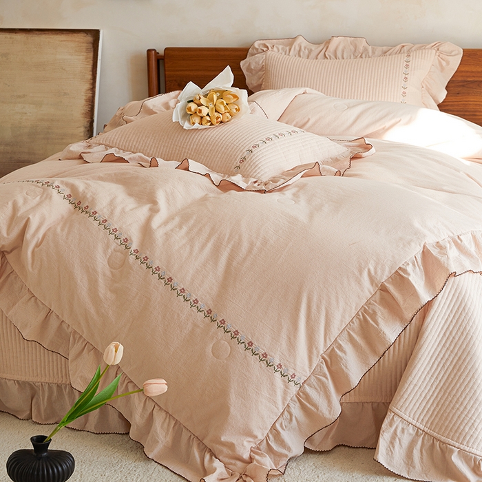 91家纺网 家纺一手货源 找家纺 上喜 2026新款棉麻小花刺绣款床盖多功能被子系列 麻粉色