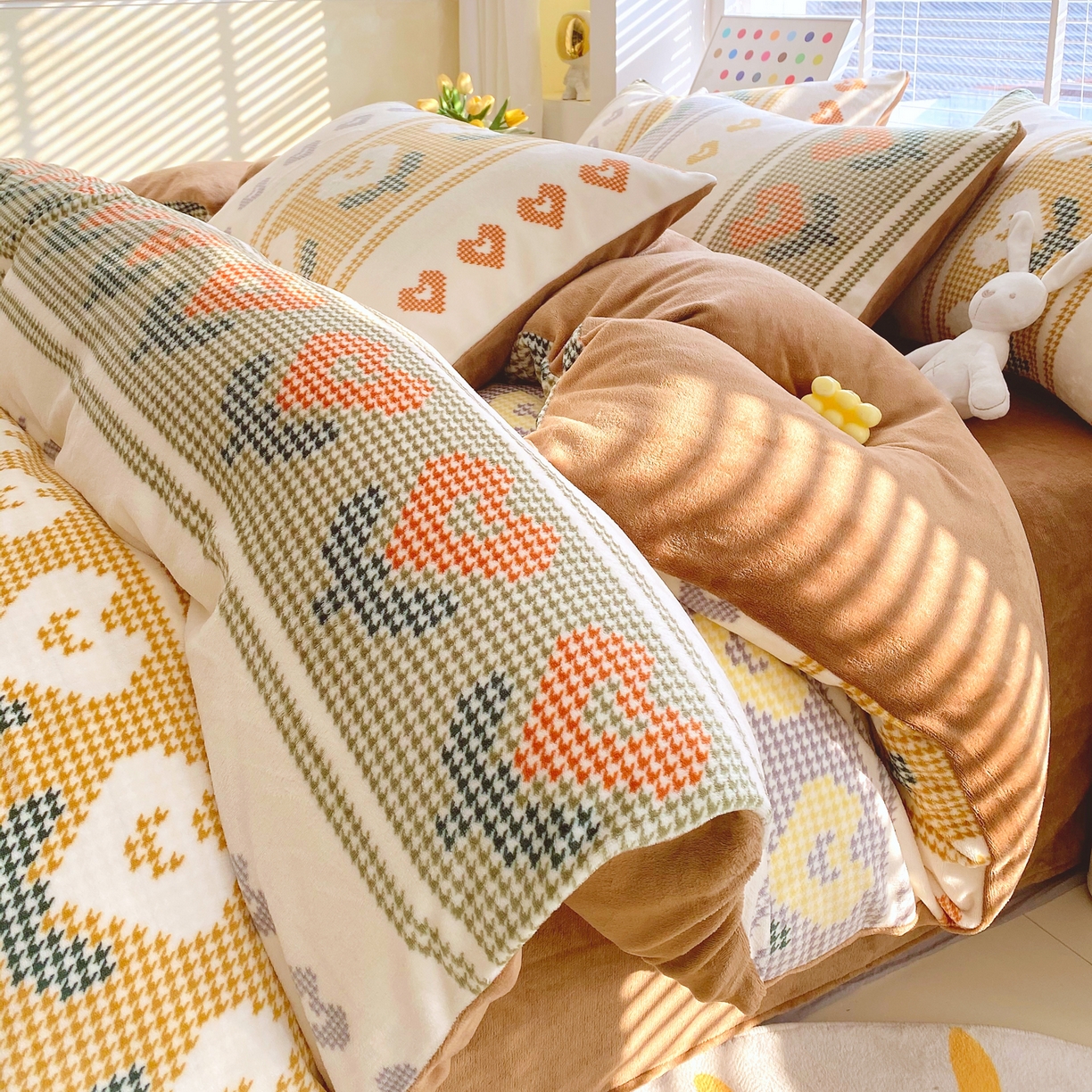 91家纺网 家纺一手货源 找家纺 金鑫汇家纺 2025年加厚高克重A类牛奶绒单被套 被套单件 同心千鸟格